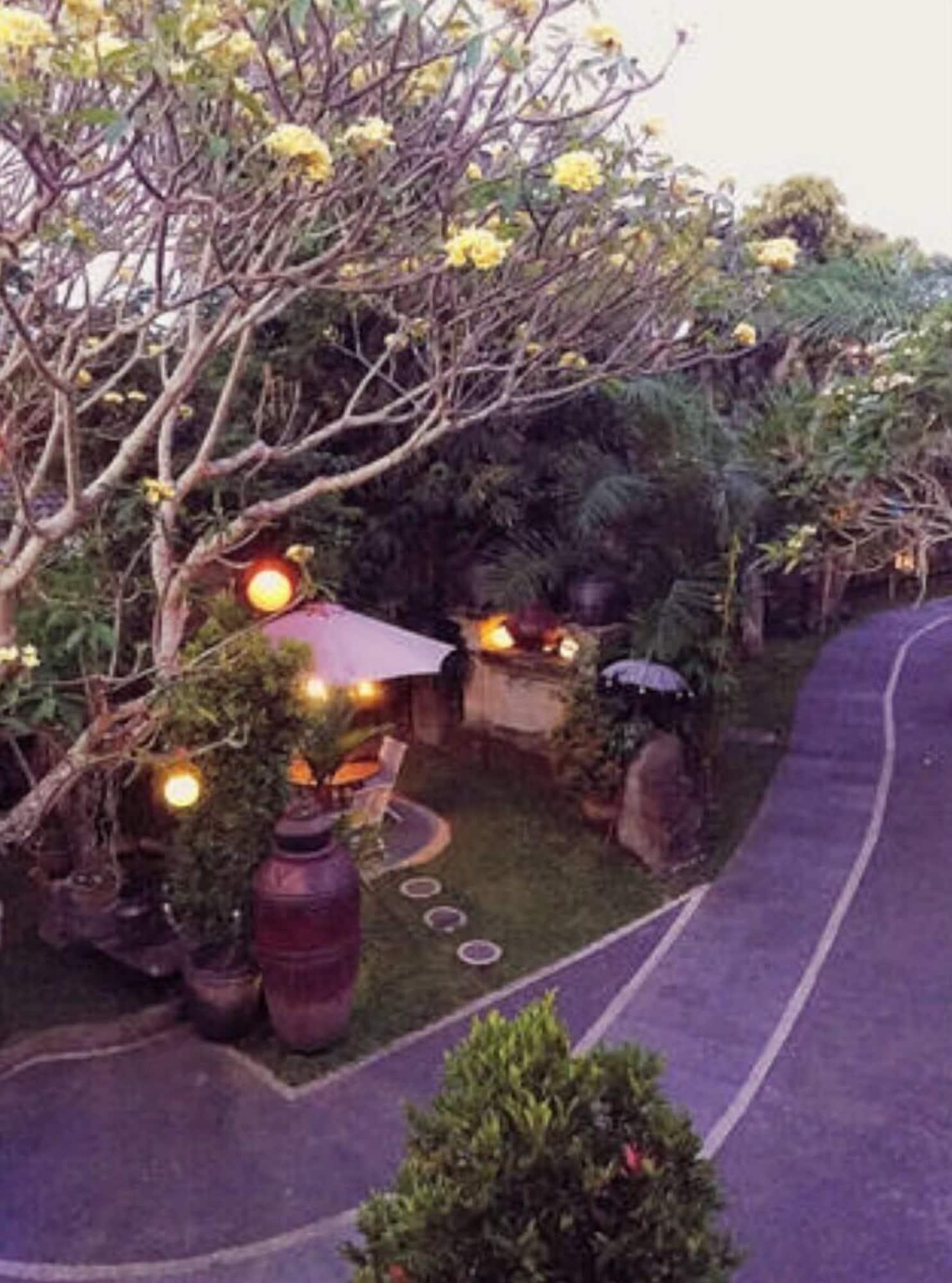 Tukad White House Otel Ubud Dış mekan fotoğraf