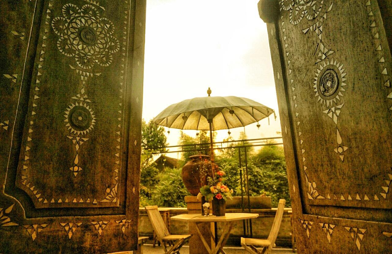 Tukad White House Otel Ubud Dış mekan fotoğraf