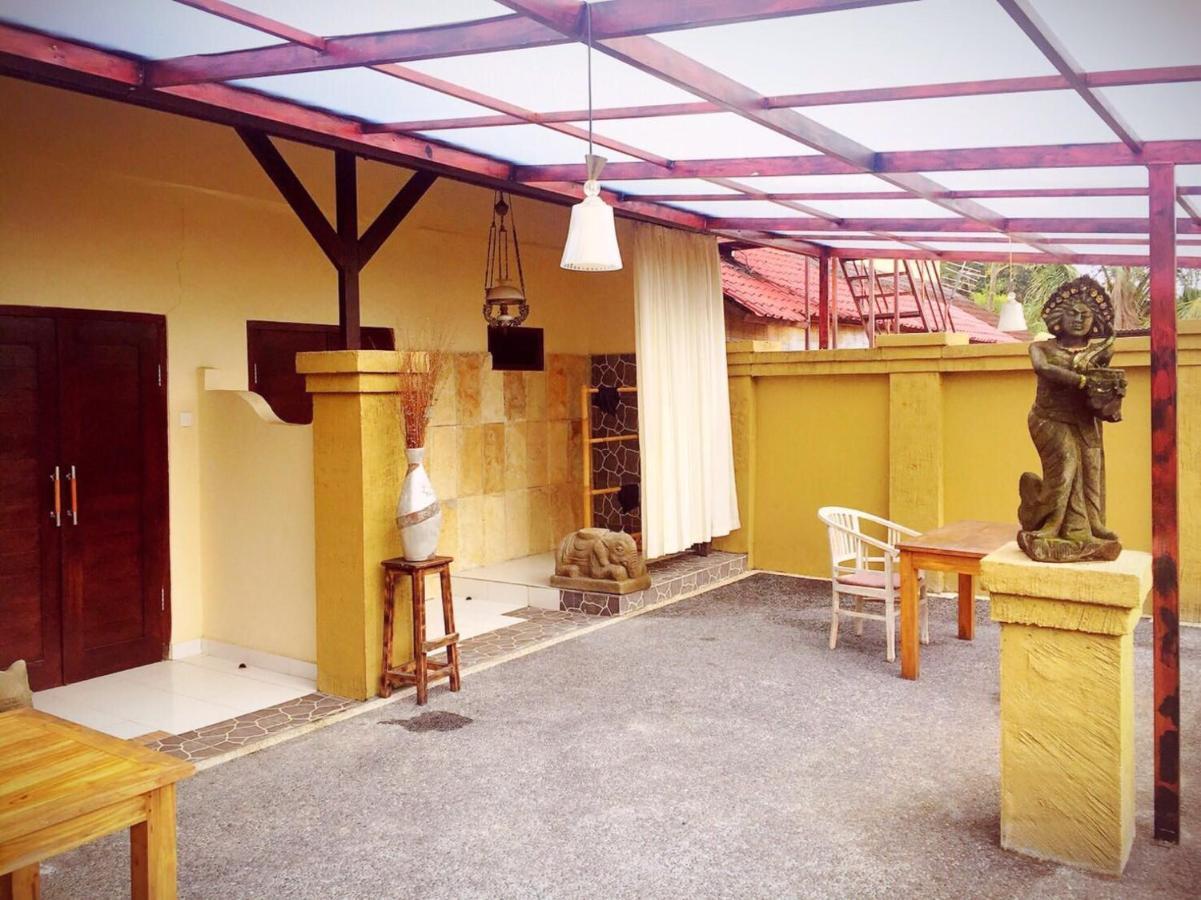 Tukad White House Otel Ubud Dış mekan fotoğraf